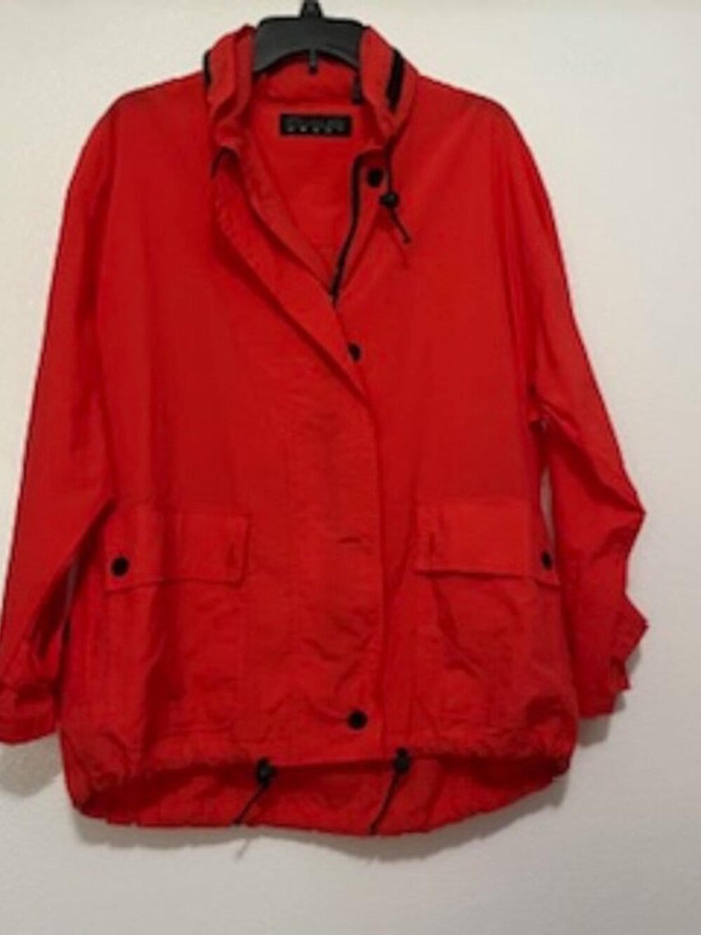 Chaus Sport Red‎ Nylon Windbreaker With hood  Men’s Size Large Zip front - Picture 2 of 12